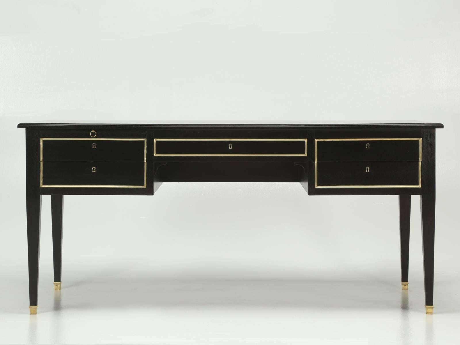 Jansen Inspired Old French Louis XVI Desk in an Ebonized Finish In Good Condition In Chicago, IL