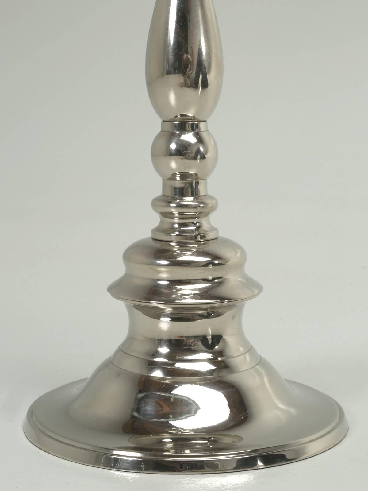 Grande reproduction d'une lampe d'ouragan en vente 4