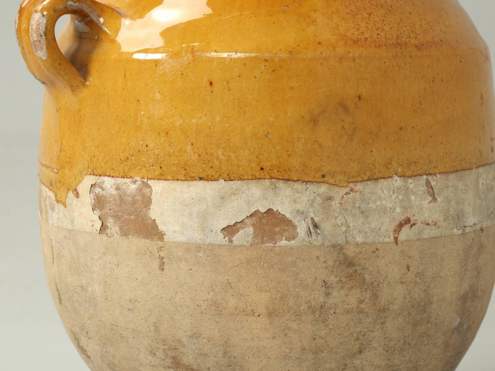 Antiquité - Pot de Confit Français - Tourné à la main dans la glaçure Classic Mustard Pas de réparations en vente 2