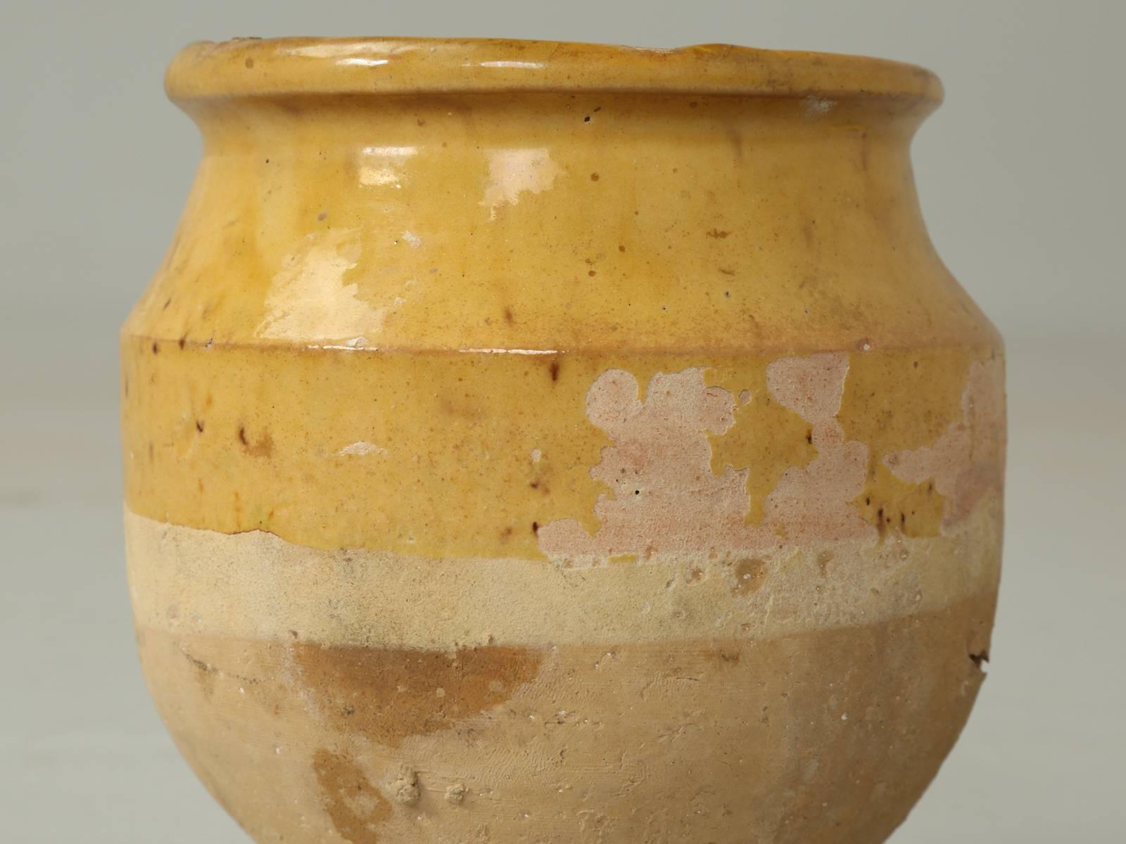 Tres Petite French Mustard Glazed Pottery Confit Pot In Good Condition In Chicago, IL