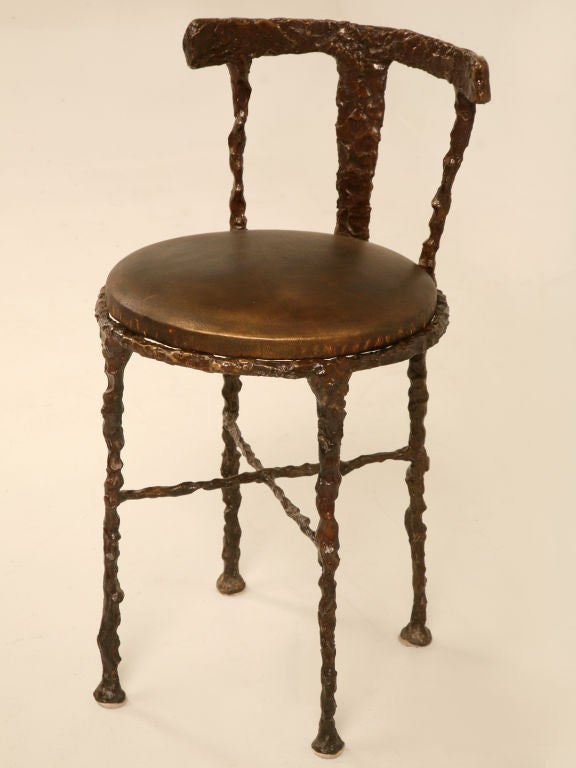 Bronzo Tavolino da toilette in bronzo massiccio ispirato a Giacometti e realizzato su ordinazione in America in vendita