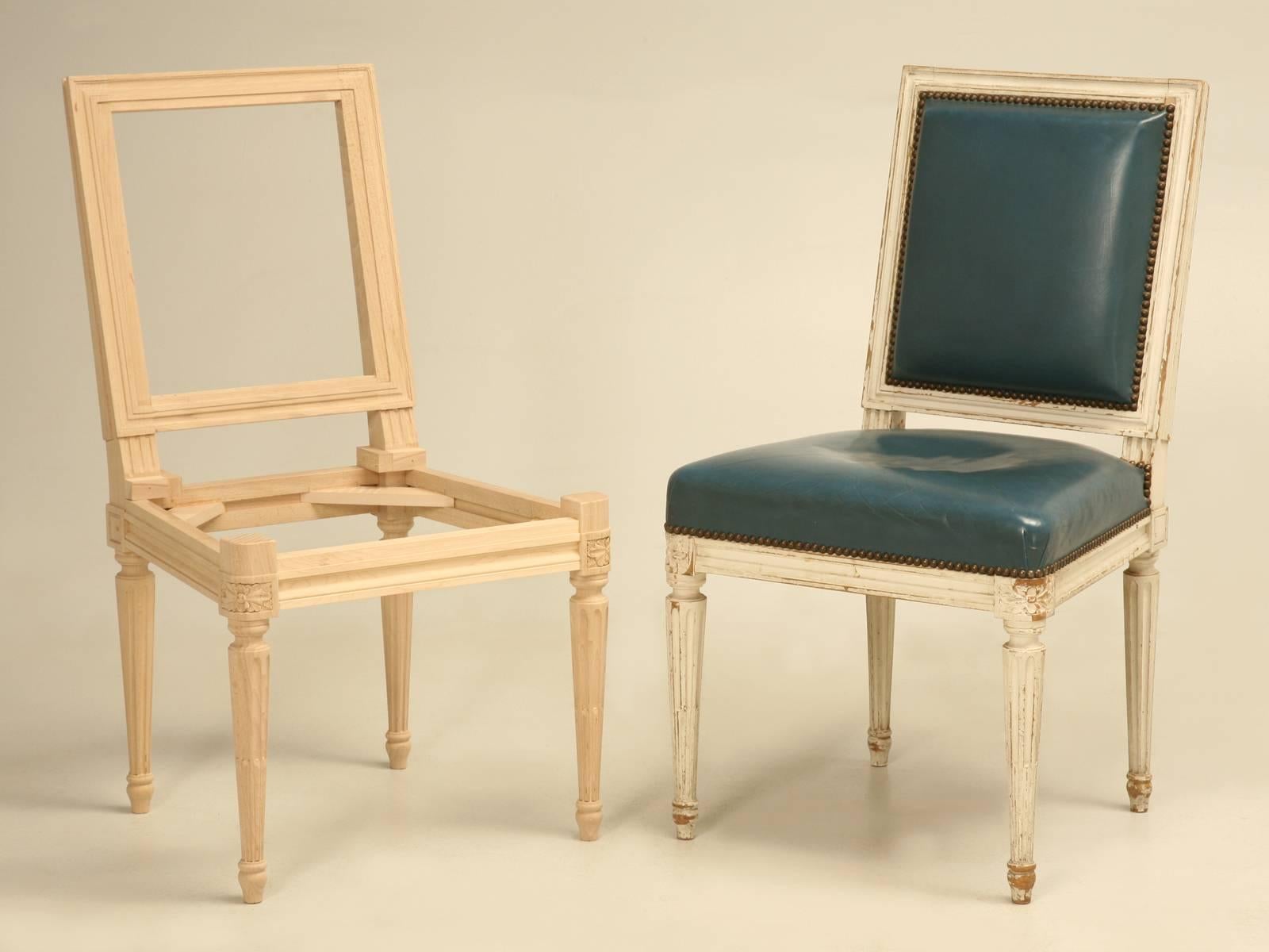 Französische Beistellstühle im Louis-XVI-Stil, handgefertigt in Frankreich, Auswahl an Oberflächen im Angebot 3