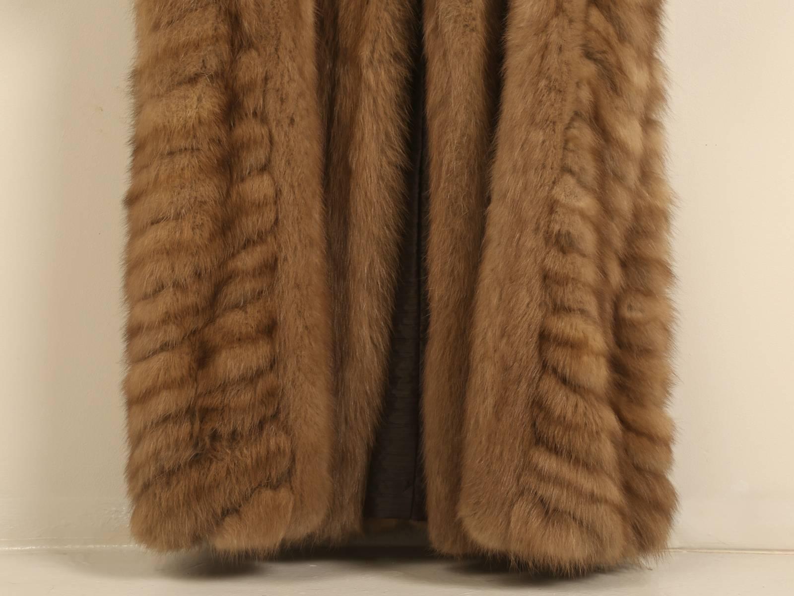 American Bob Mackie Sable Fur Coat Very Nice All original Condition For Sale