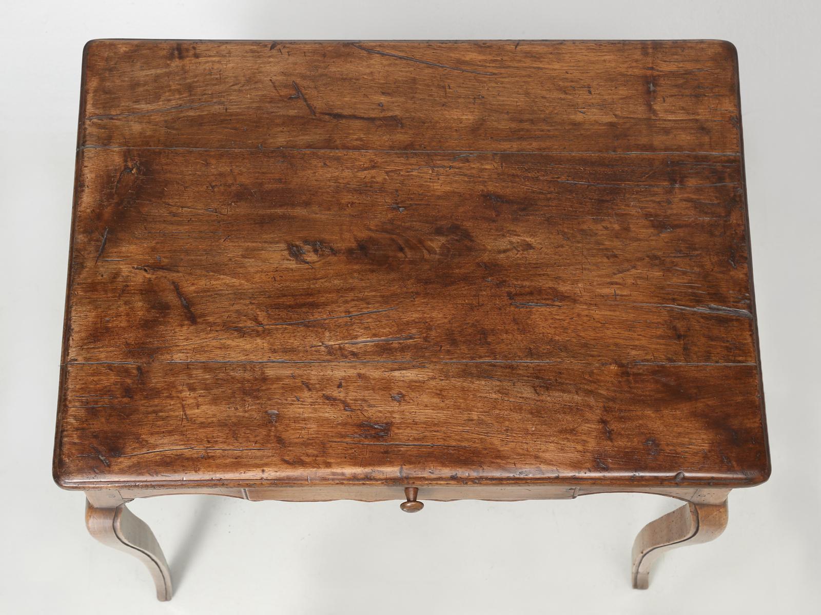 Antique French Louis XV Style Ladies Writing Table or Small Desk In Good Condition In Chicago, IL