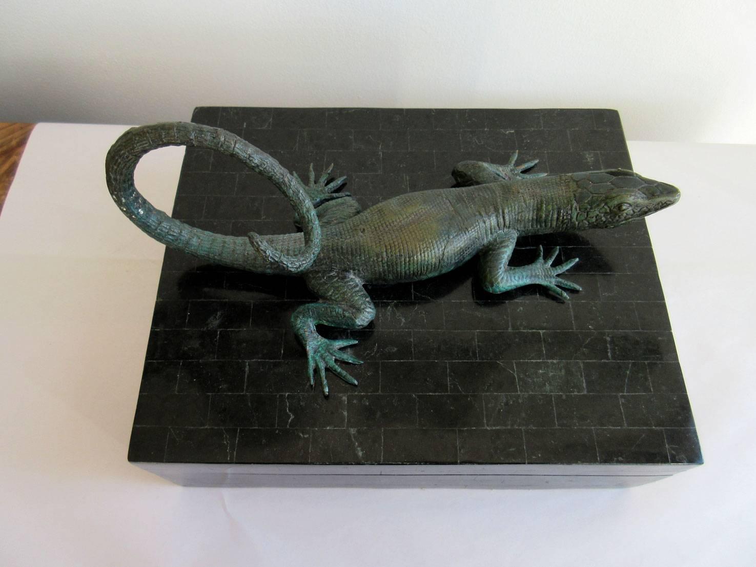 Vintage black stone box with wonderfully detailed lizard atop lid.