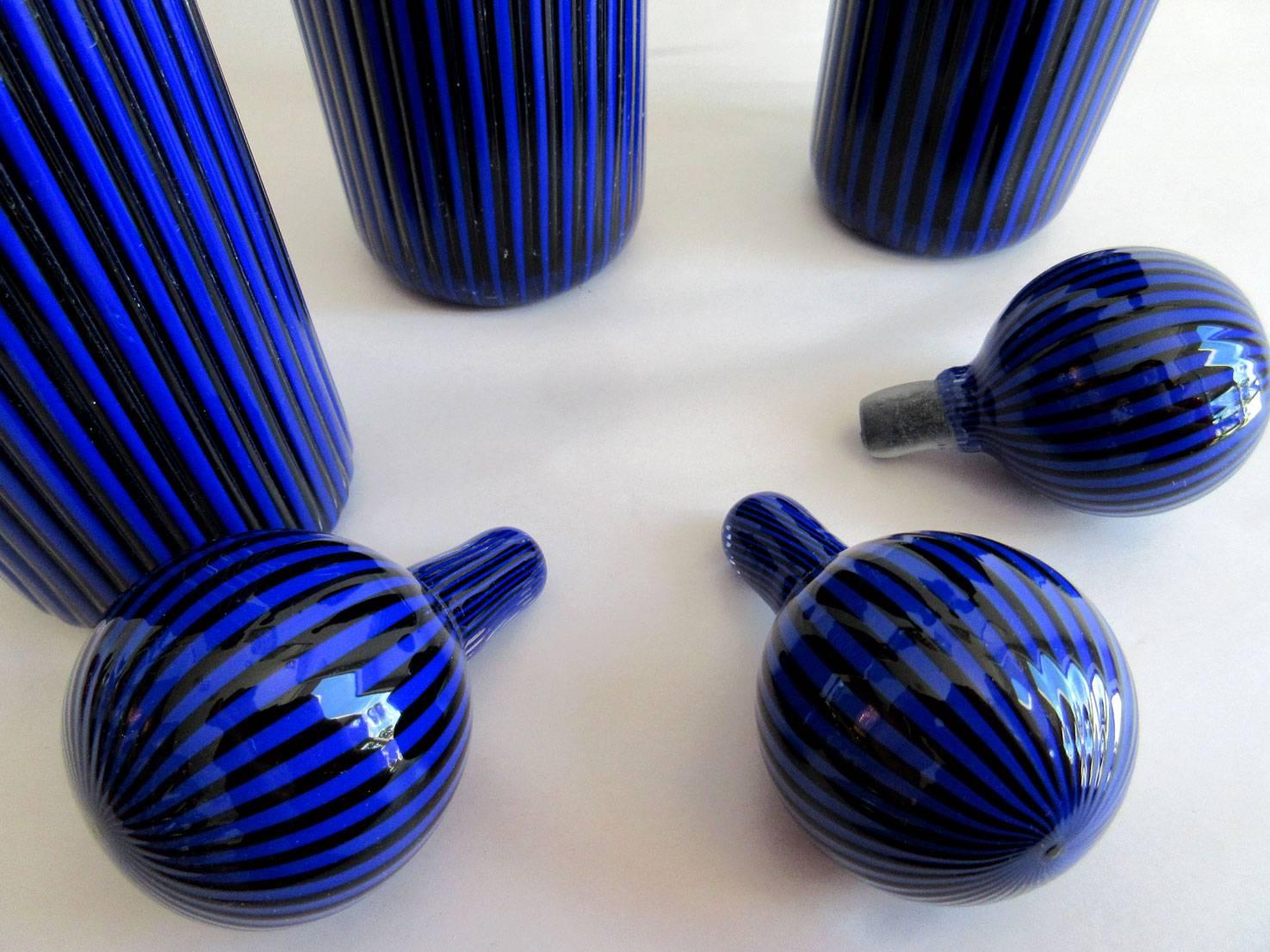 Set of Three Blown Glass Decanters Signed by Peter Greenwood For Sale 2