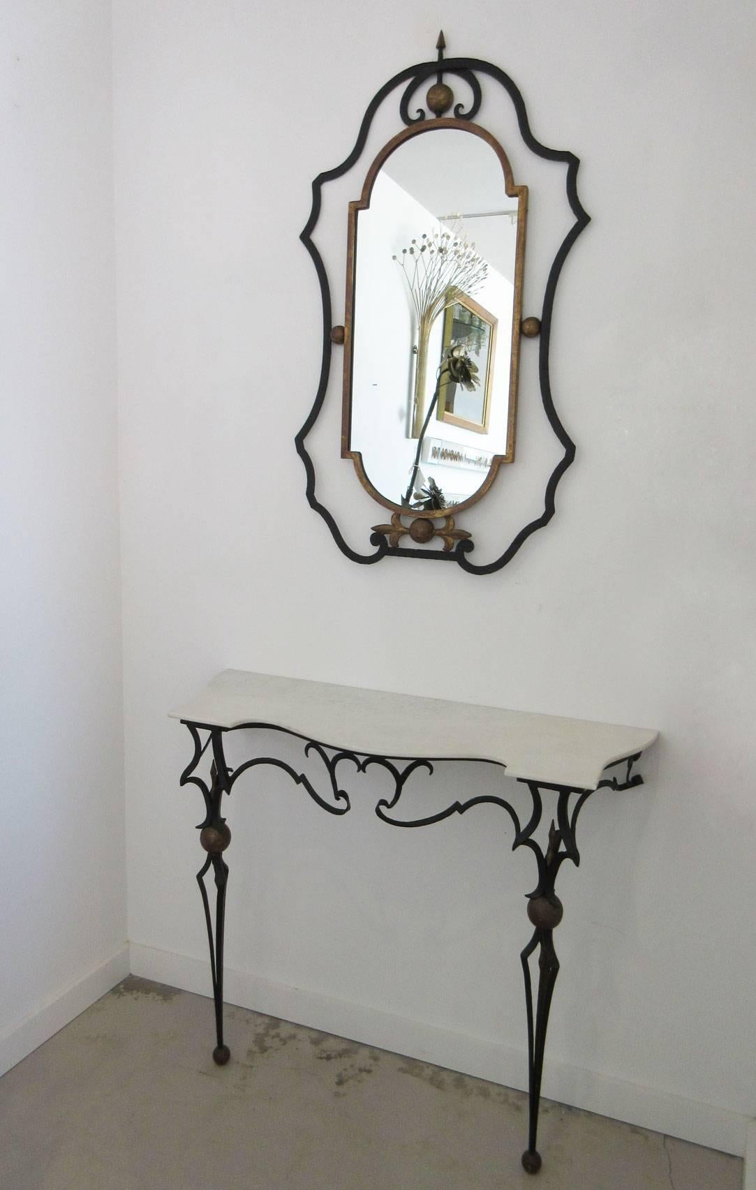 Italian marble-top console and mirror by Palladio, circa 1950s
Measures: 32.5" height, 38.5" wide, 12.5" deep
Mirror 40.5 height, 24" wide.
