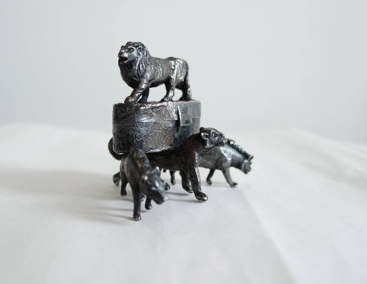 Revival Silver Artist Made Box with Lions and Tigers For Sale