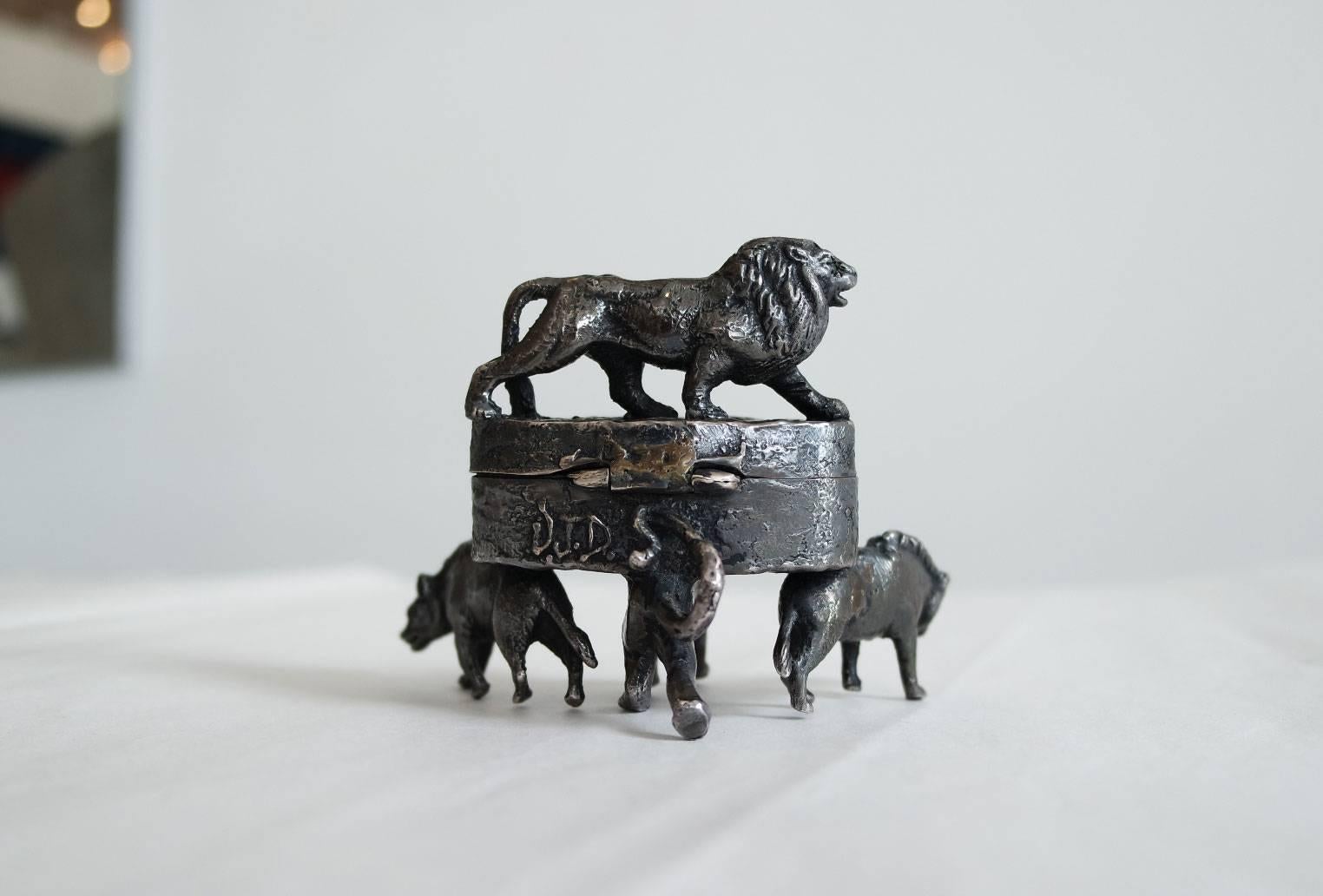 American Silver Artist Made Box with Lions and Tigers For Sale