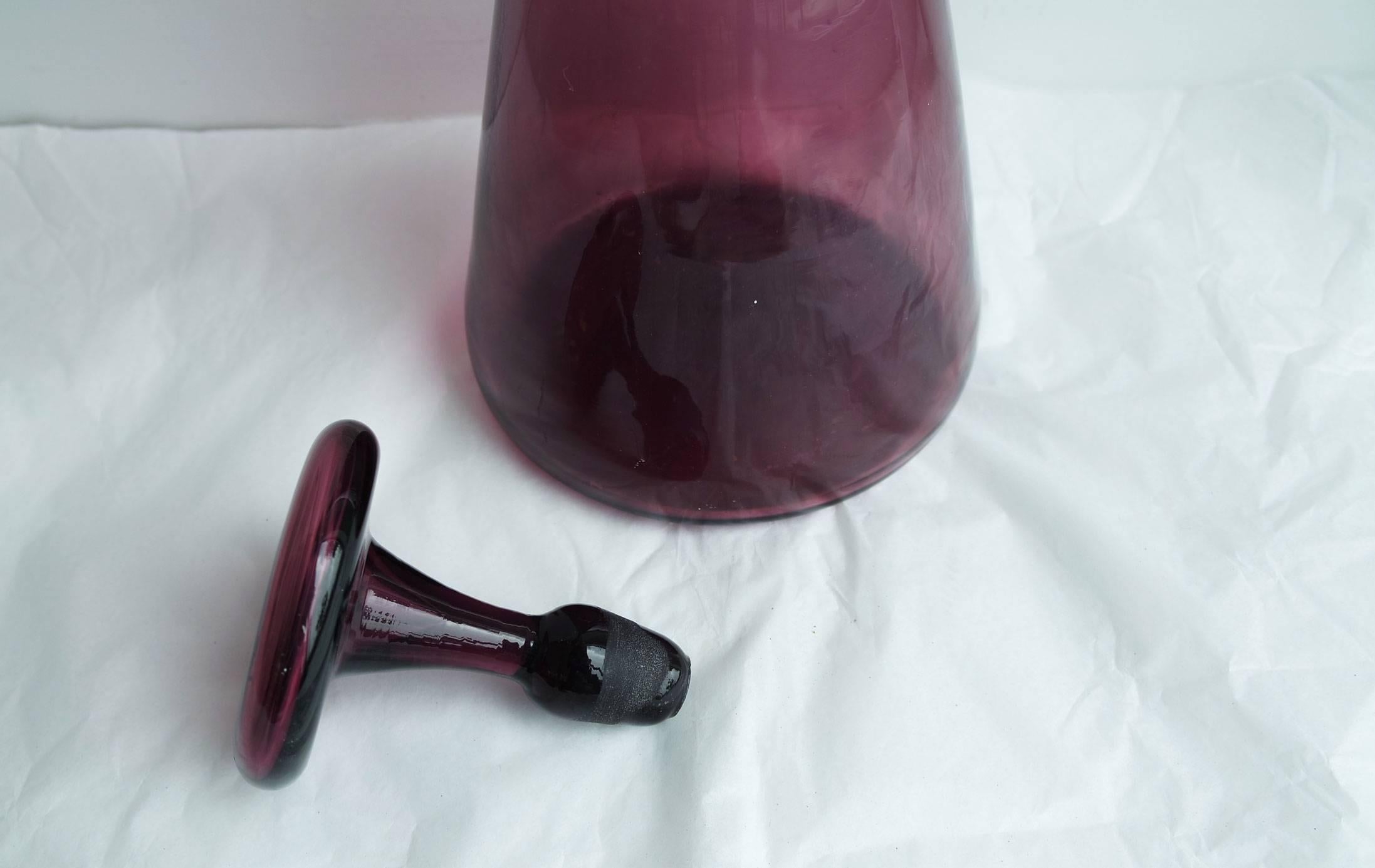 Large Vintage Purple Blenko Glass Decanter In Good Condition For Sale In West Palm Beach, FL