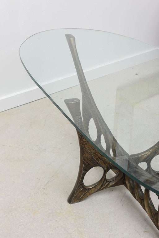 French Brutalist Coffee Table with Glass Top by Willy Ceyssens For Sale 4