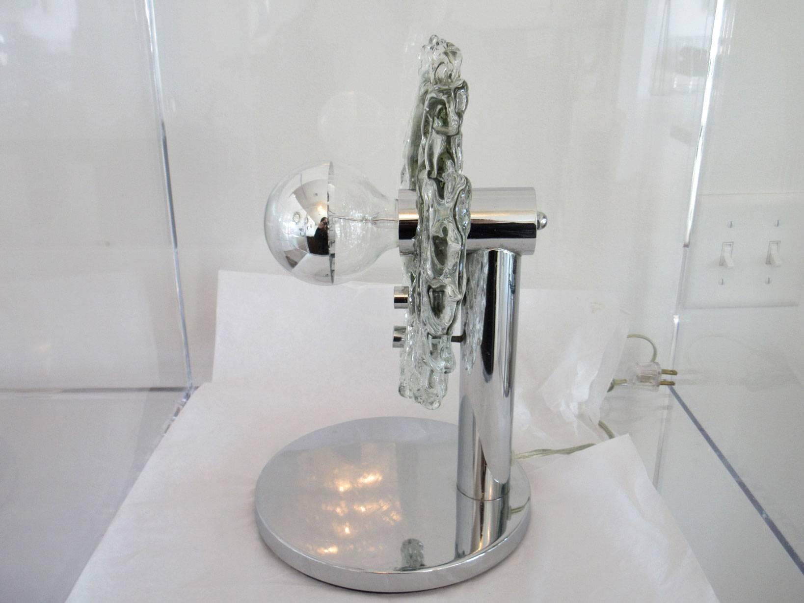 Mid-Century Modern Pair of Italian Chrome and Glass Table Lamps For Sale