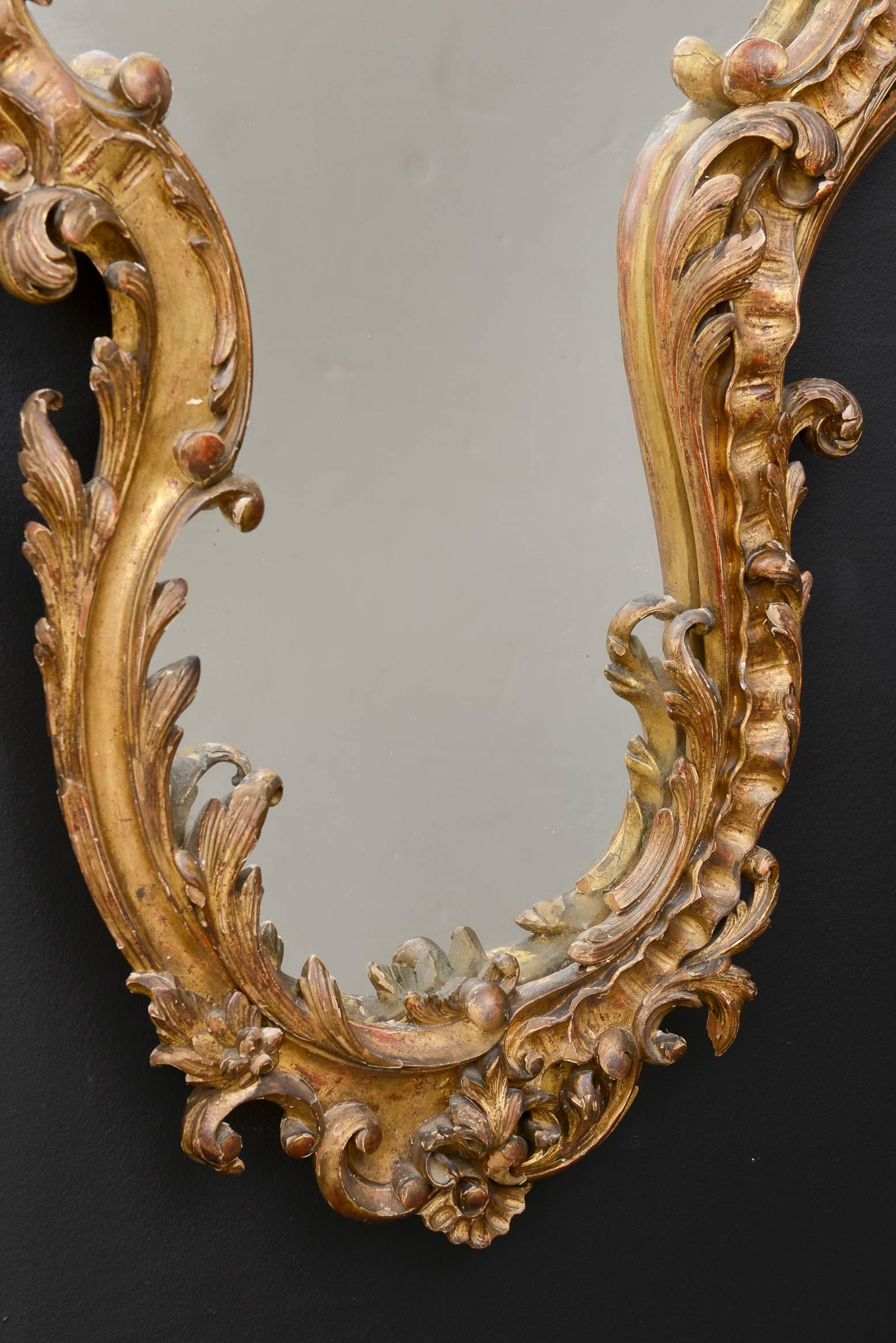Early Victorian Italian Antique Giltwood Mirror with Seraphims