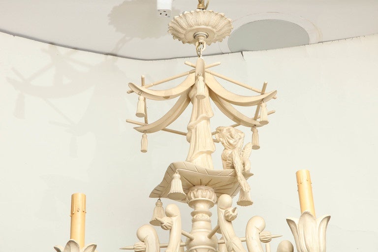 Six-Light Italian Carved Wood Chinese Inspired Chandelier In Good Condition In New York, NY