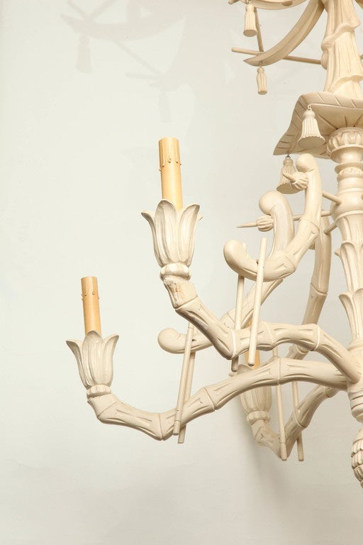 Mid-20th Century Six-Light Italian Carved Wood Chinese Inspired Chandelier