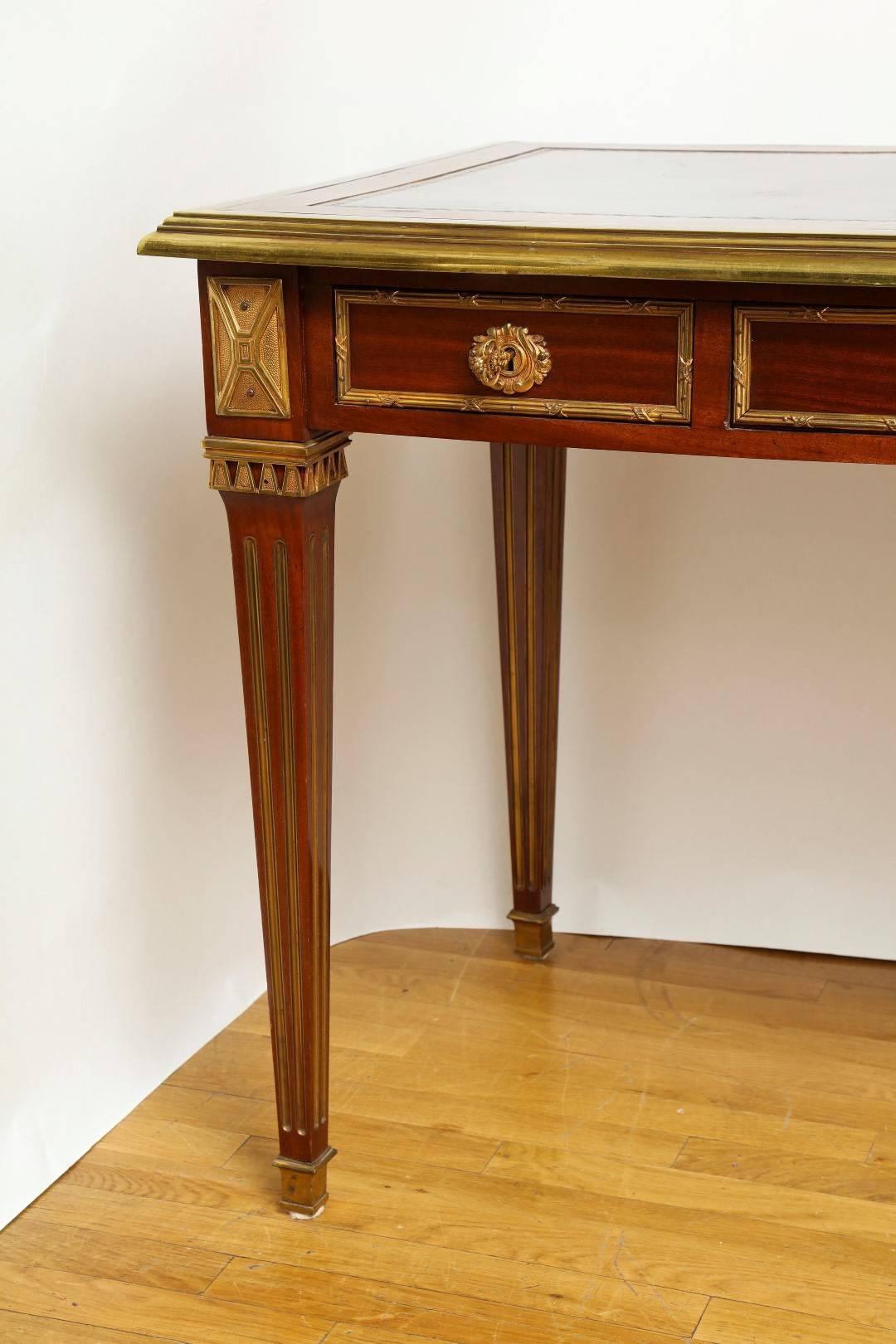 French Louis XVI Style Mahogany Writing Table In Good Condition In New York, NY