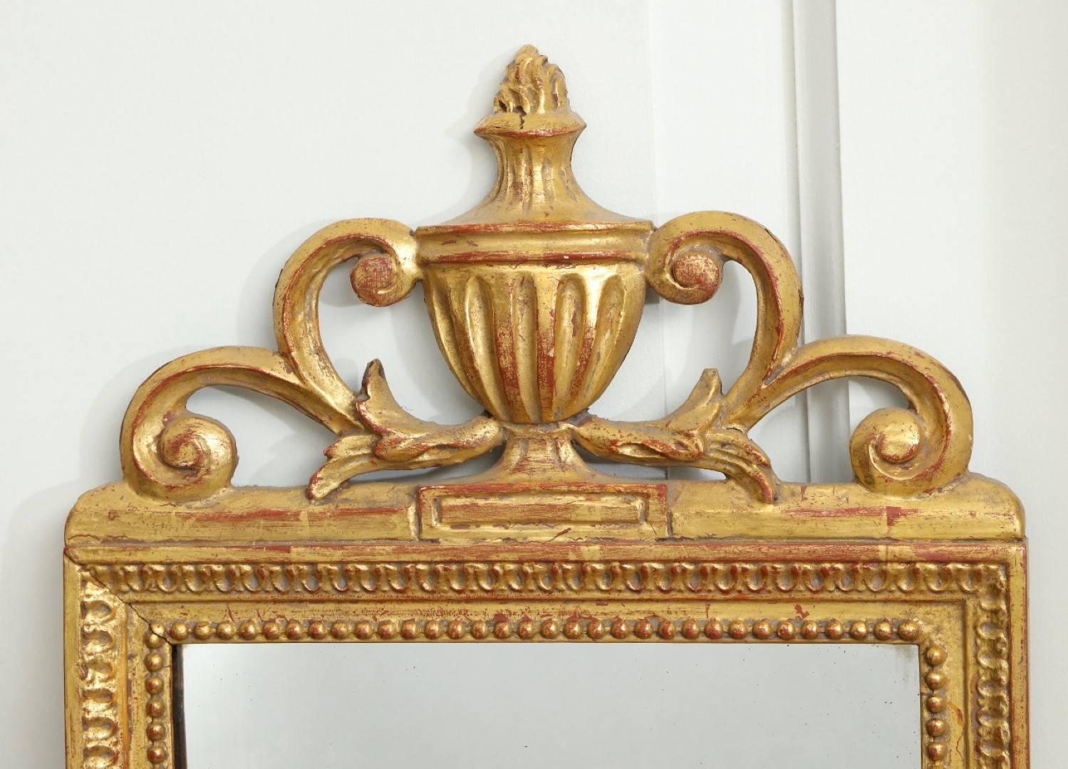 Louis XVI Pair of Narrow Giltwood Looking Glasses In Excellent Condition In New York, NY