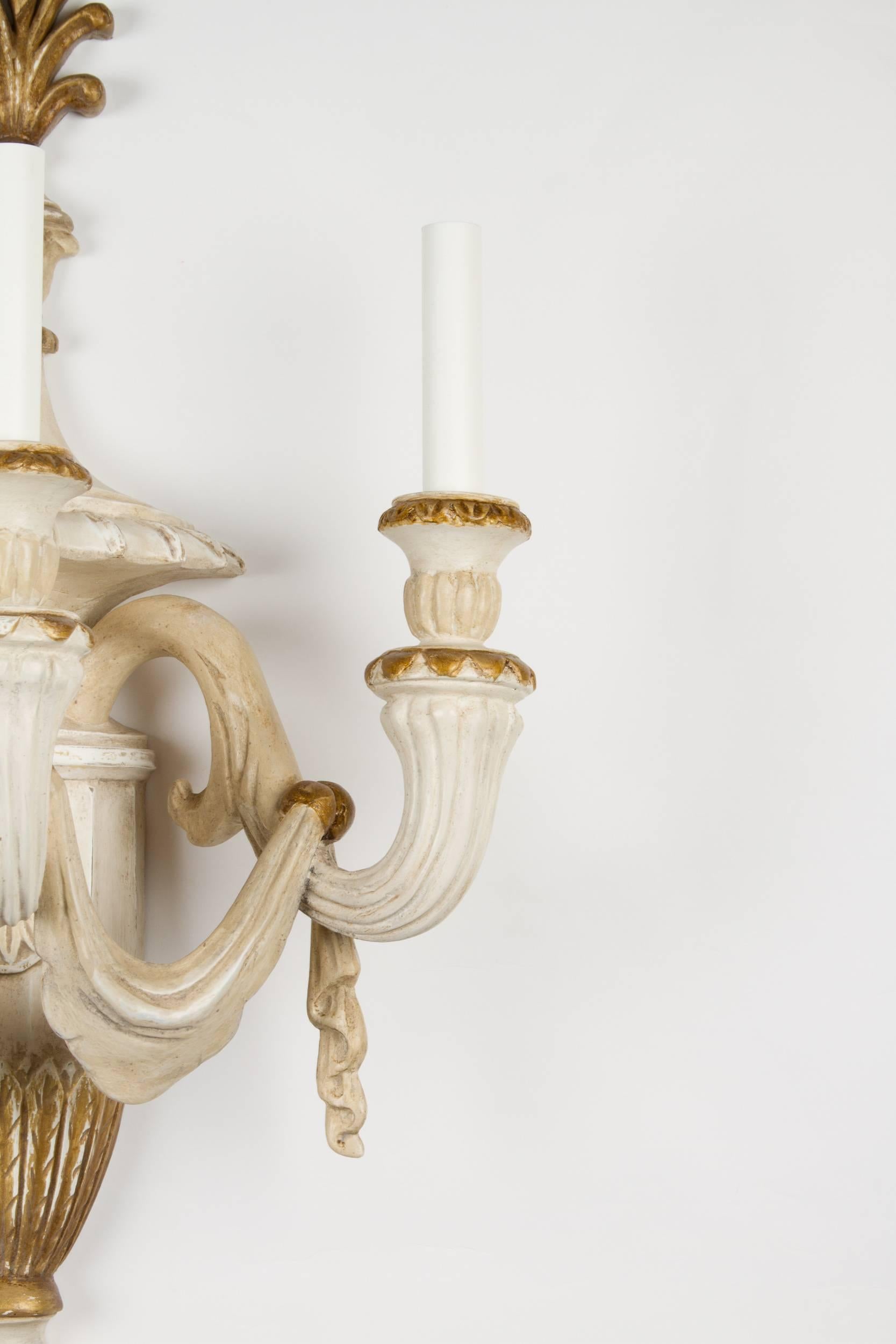 Pair of Cream Painted and Parcel-Gilt Three-Light Wall Appliqués  In Good Condition In New York, NY