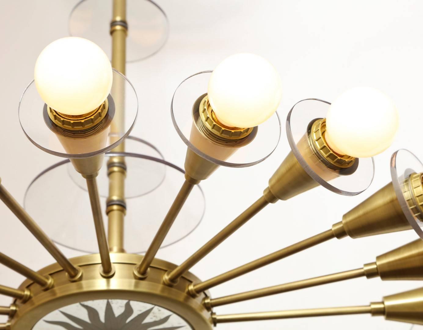 Mid-Century Modern Plafonnier Odom à vingt lumières en miroir Sunburst en vente