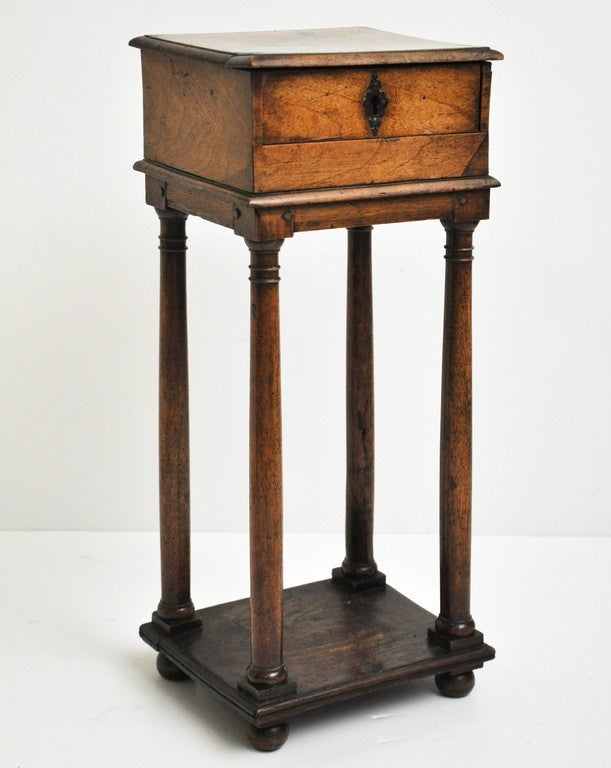 French Walnut Louis XIII Small-Scale Single-Drawer Side Table, circa 1640