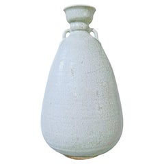 Thai Ceramic Vase with White Crackled Glaze, Early 20th Century