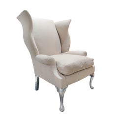 Sillón «Cuddle Wingback» de VW, diseñado por Vicente Wolf, modelo de exposición, tapizado en lino
