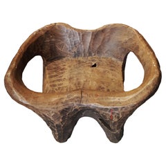 Sgabello in legno di mango Dayak, inizio XX secolo