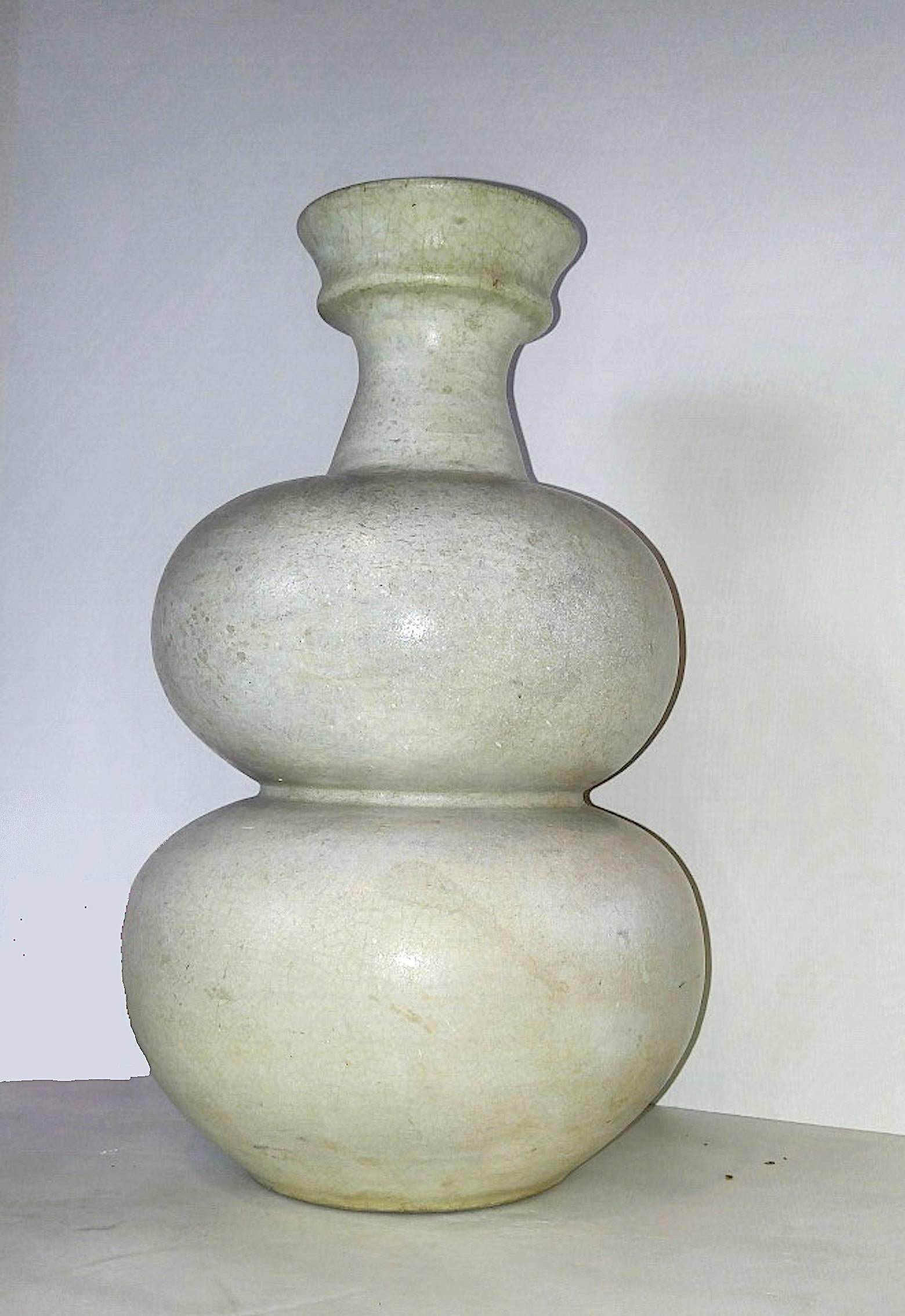 thai ceramic vases