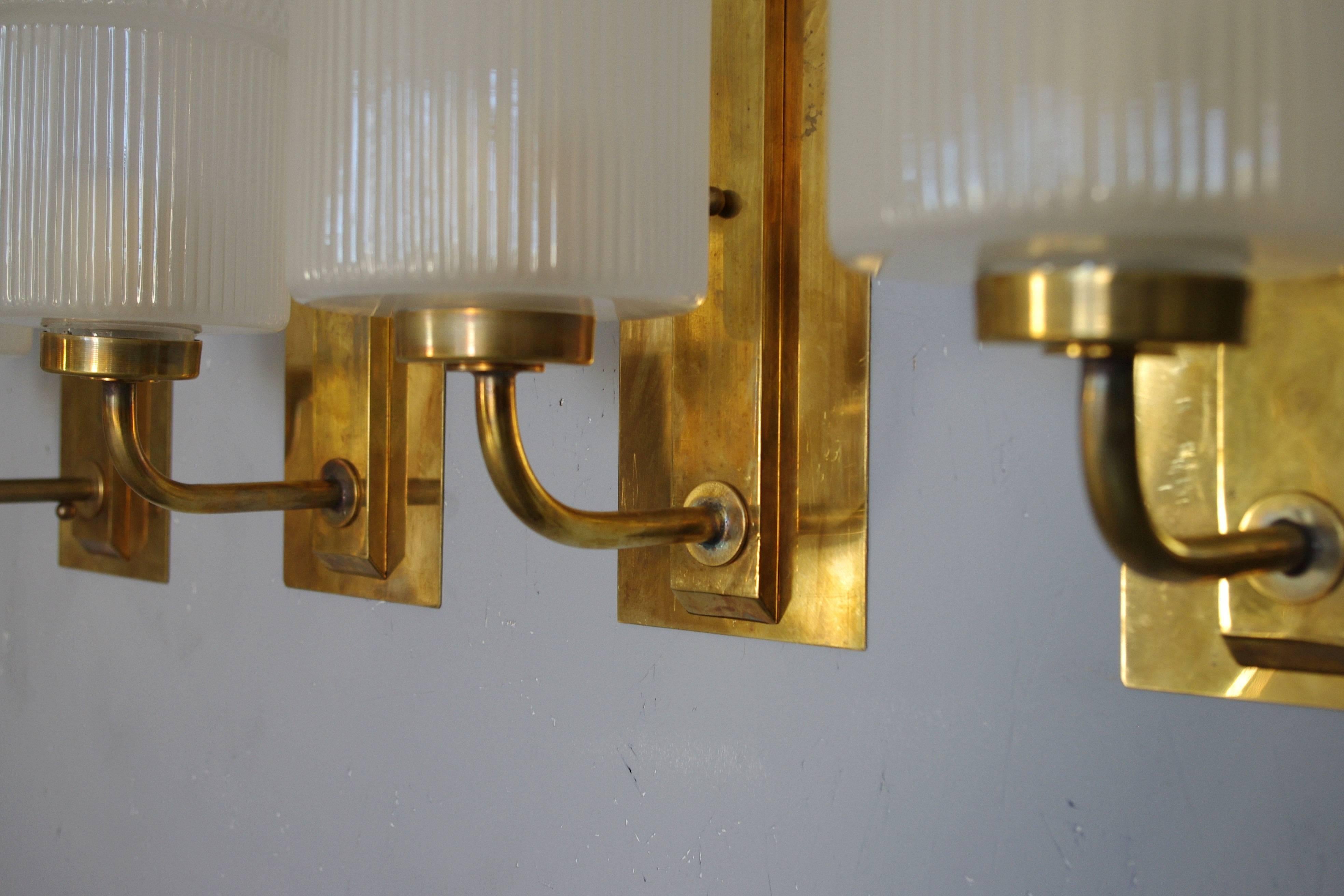 Pair of Murano Frosted Glass and Brass Sconces In Good Condition In Cathedral City, CA