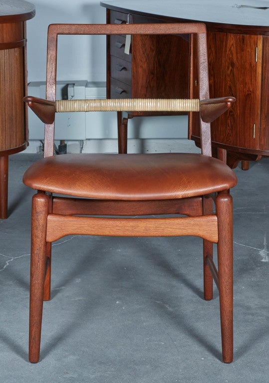 Vintage 1950s Danish Desk Chair

This chair has it all: floating arms, supple leather, solid teak and overall classic  Scandinavian design. A unique piece of art, rarely seen and hard to find. A fantastic addition to any home as a stand alone