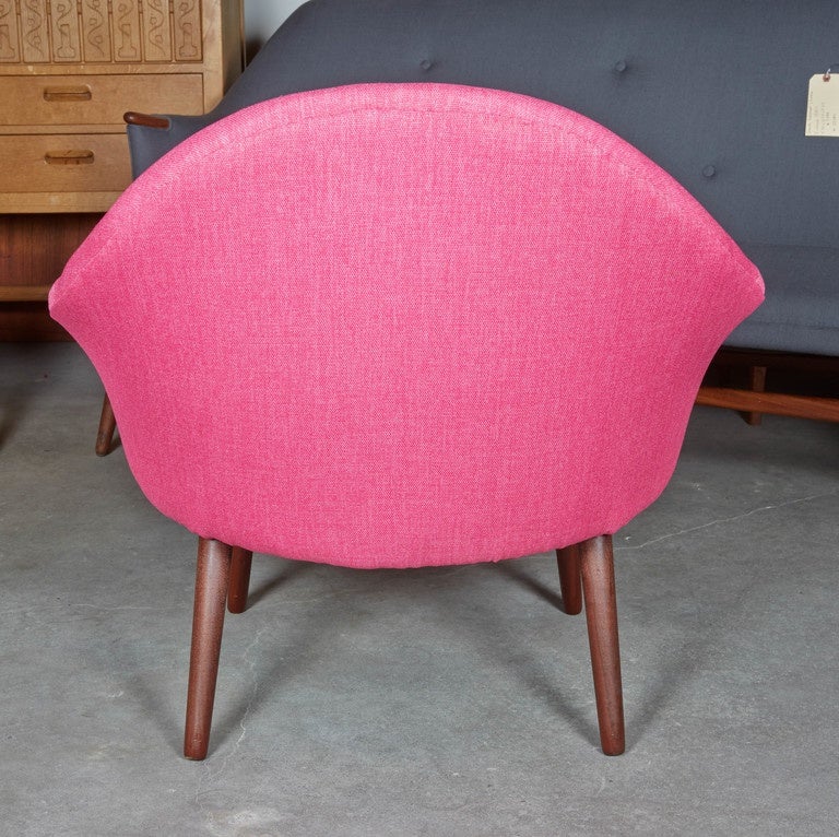 Mid-20th Century Danish Atomic Barrel Chair, Pink