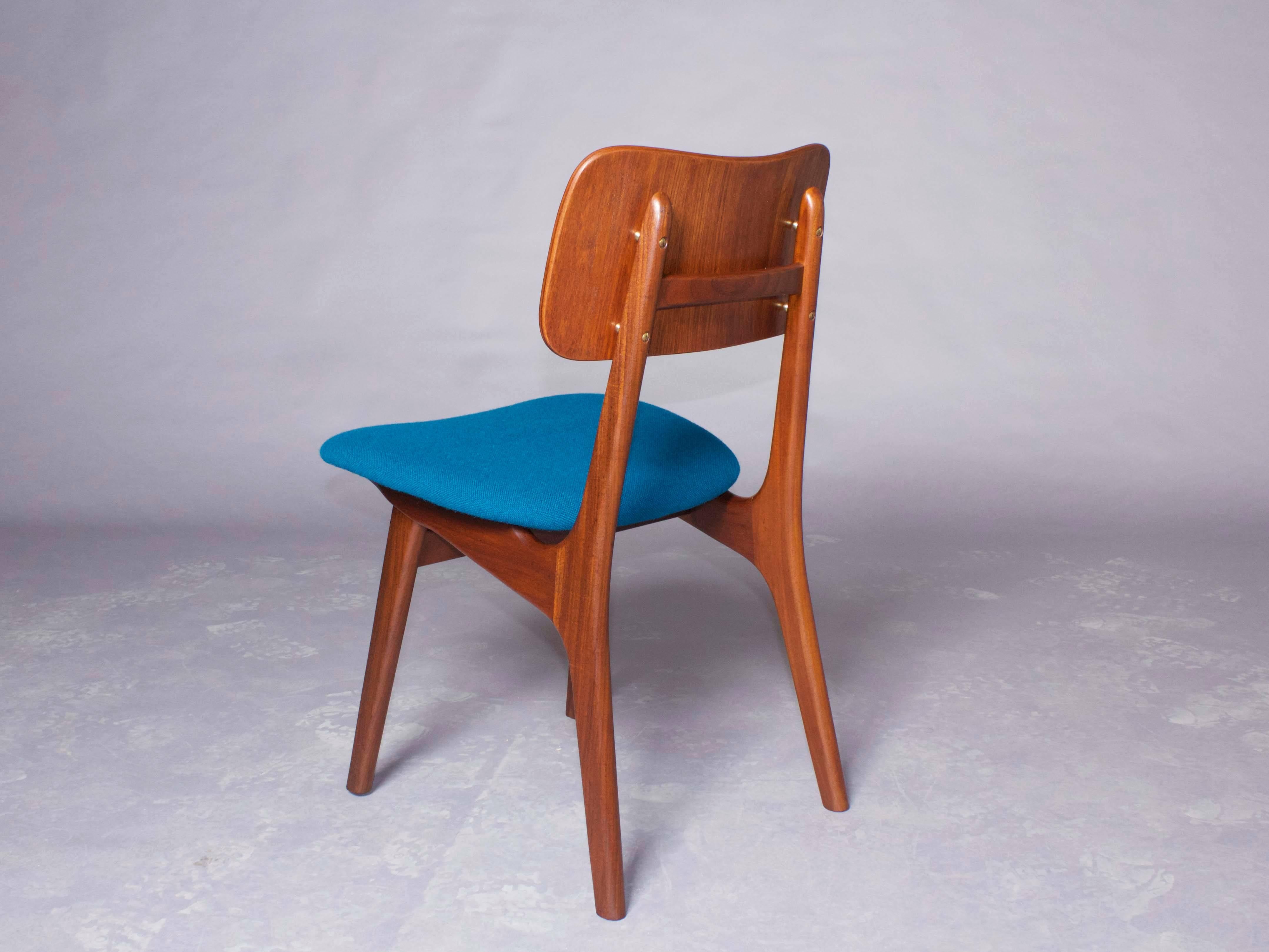 Teak Dining Chairs by Arne Hovmand-Olsen, Set of Six, Blue In Excellent Condition In New York, NY