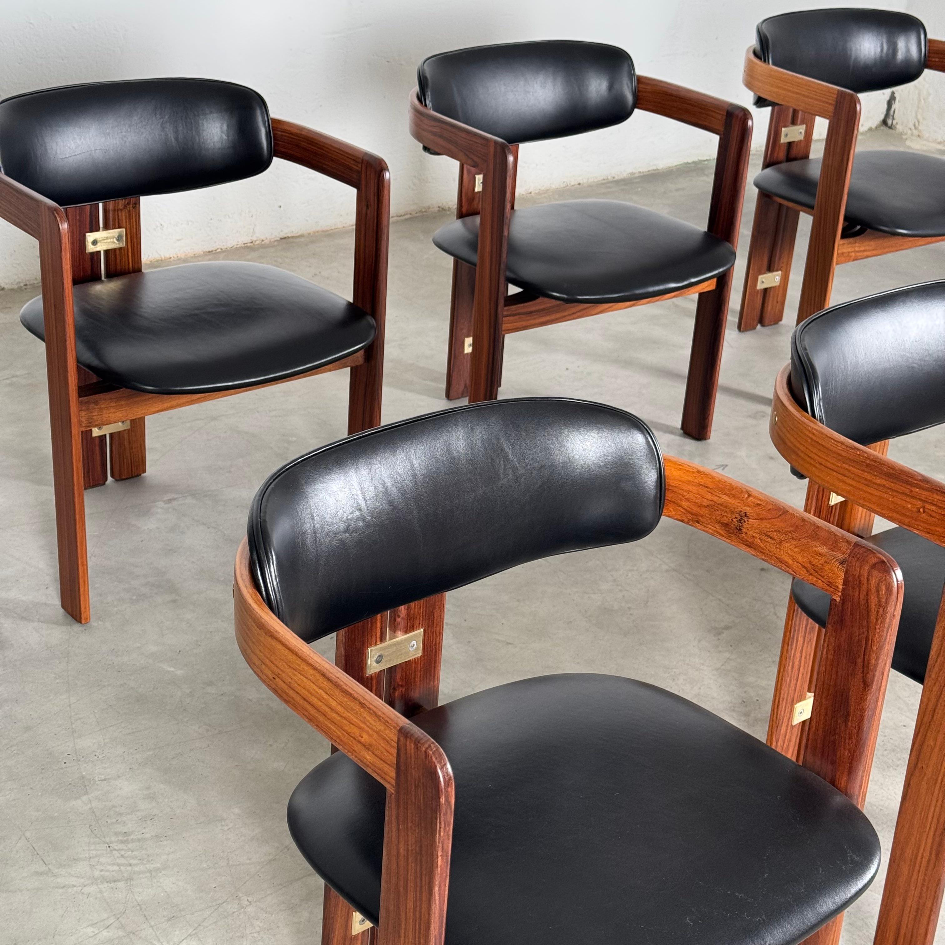 Großer Satz von acht „Pamplona“-Stühlen von Augusto Savini für Pozzi, 1965 im Angebot 1