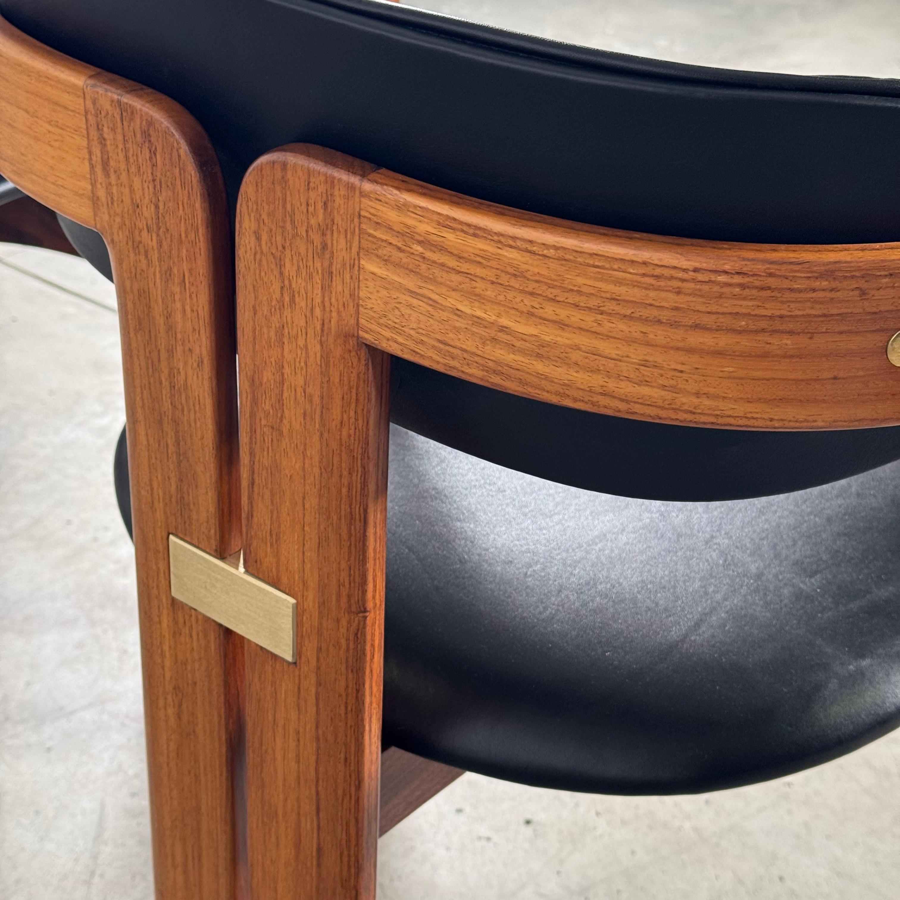 Großer Satz von acht „Pamplona“-Stühlen von Augusto Savini für Pozzi, 1965 (Mitte des 20. Jahrhunderts) im Angebot