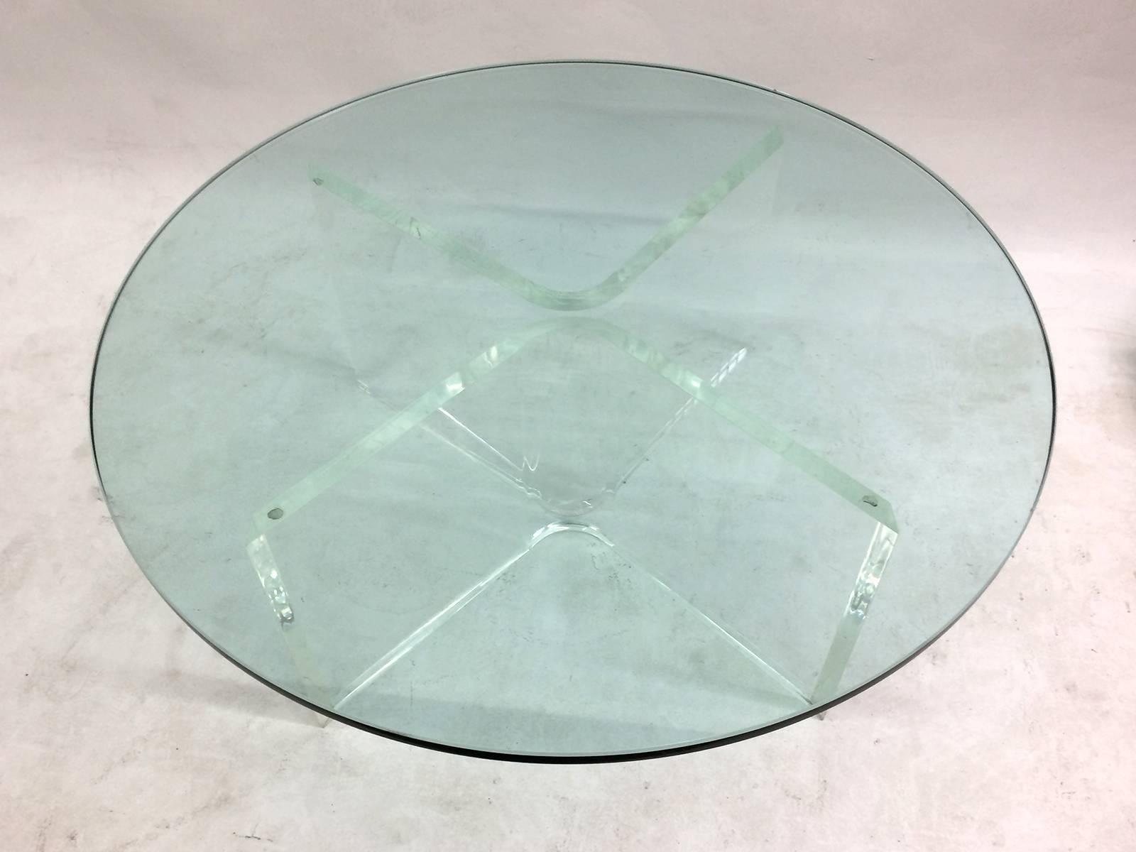 Glass Coffee Table on Bent Lucite Base In Good Condition In Pasadena, CA
