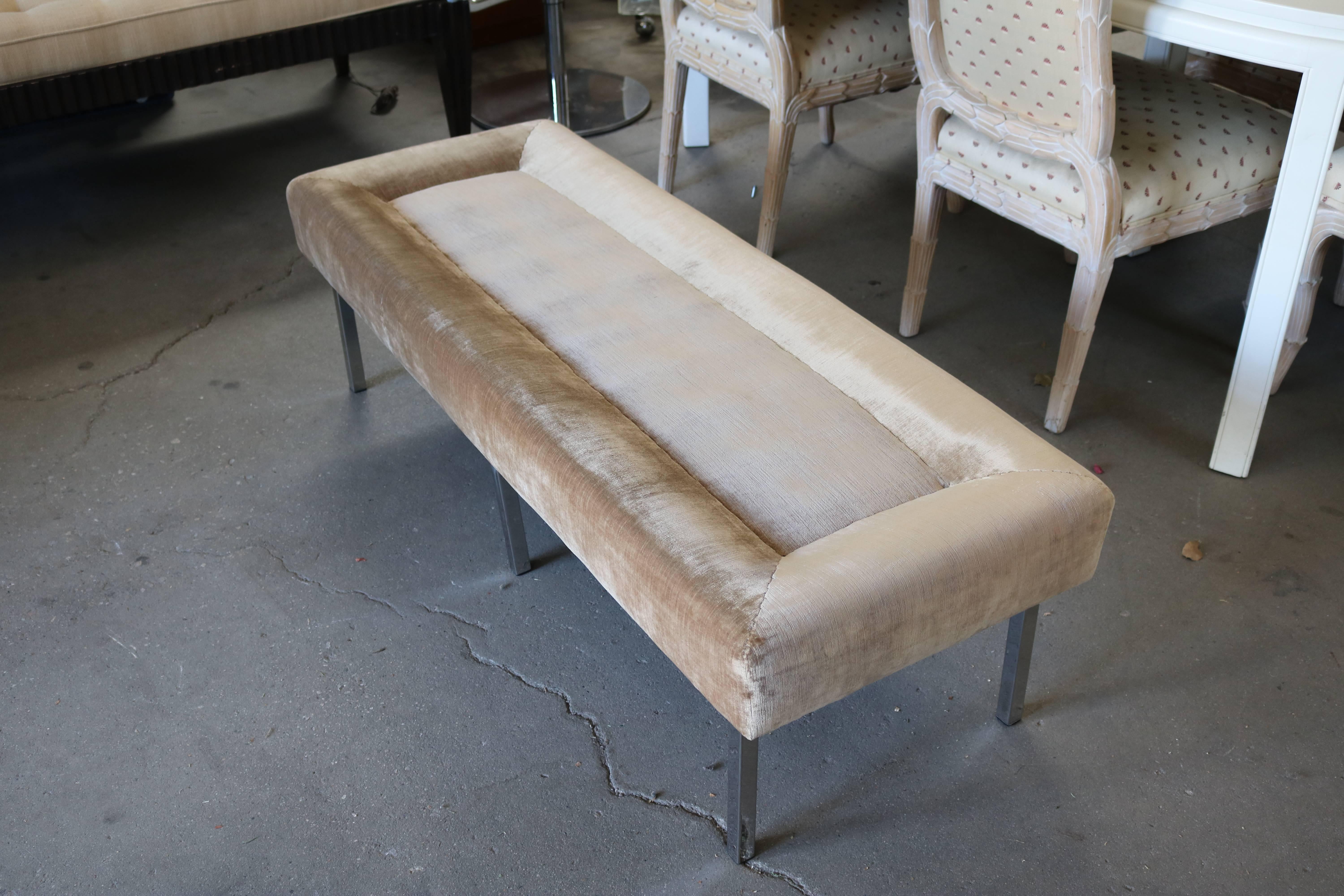 Tufted Velvet Bench Seating with Chrome Legs Attributed to Milo Baughman In Fair Condition In Pasadena, CA