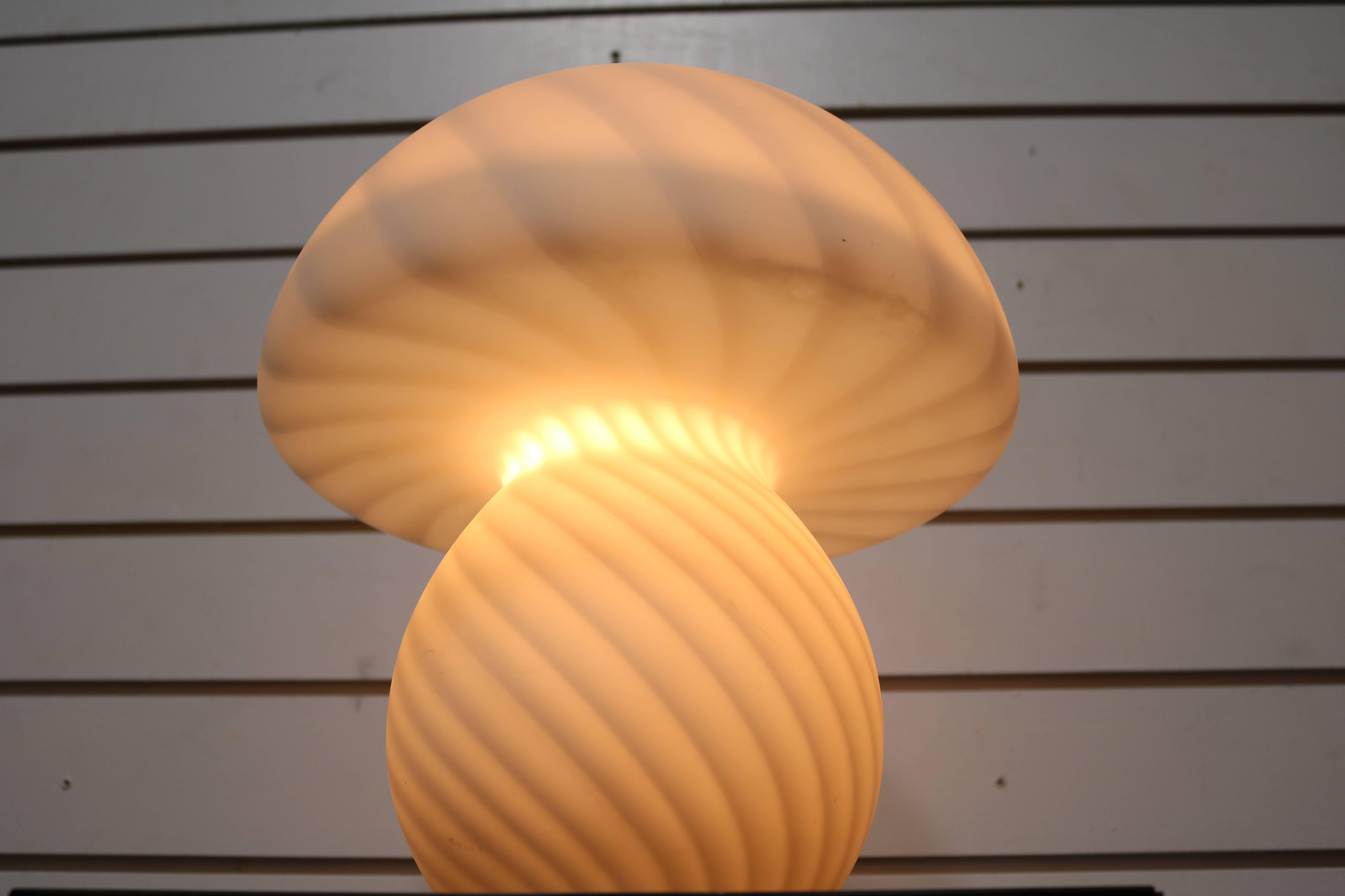 Mid-Century Modern Murano Glass Mushroom Lamp