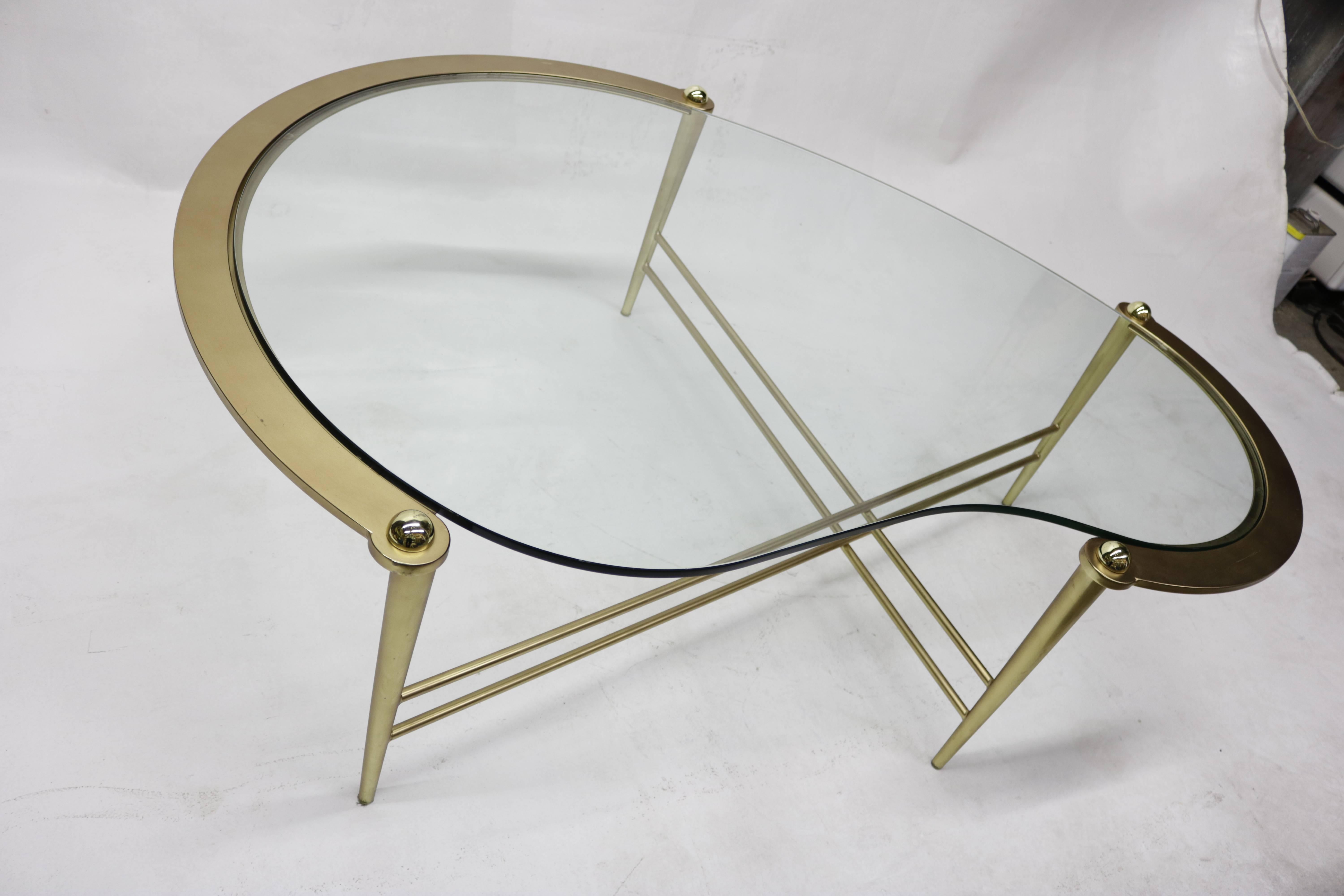 Mid-Century Modern 1960s Kidney Shape Top Coffee Table in Gilded Brass