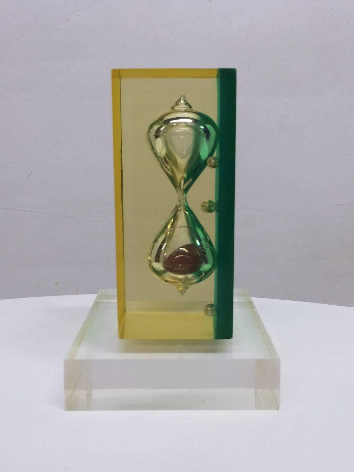 Unusual Little Lucite Hourglass  In Excellent Condition In Pasadena, CA