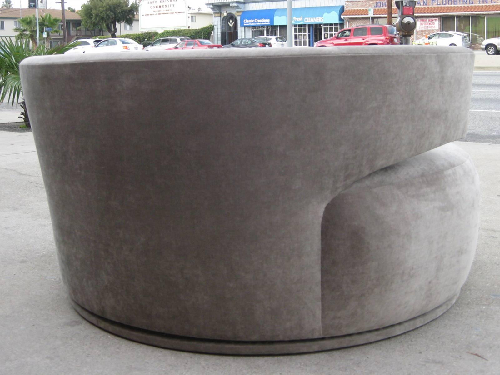 American Sculptural Milo Baughman Swivel Love Chair