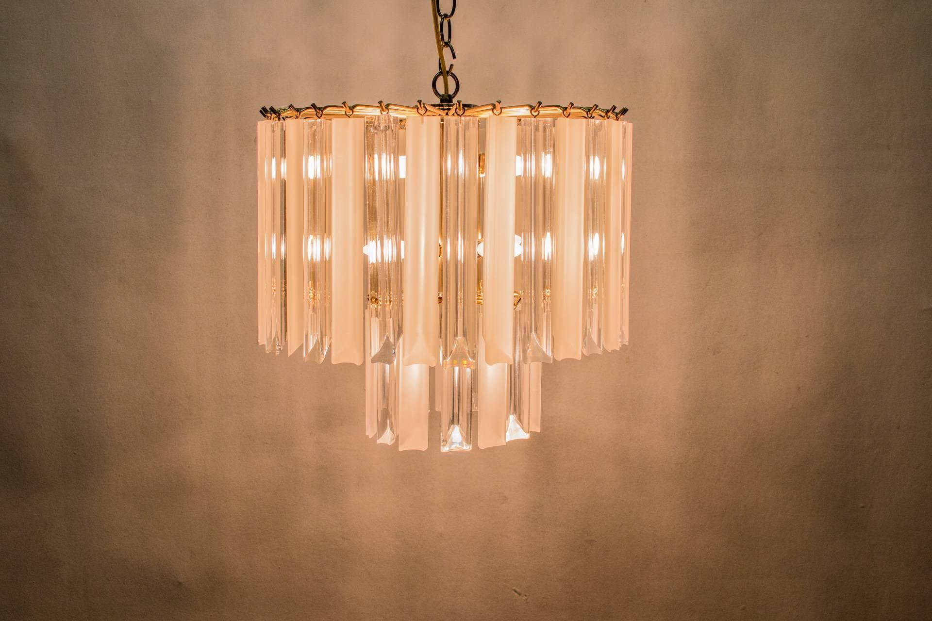Late 20th Century Glistening Lucite Chandelier from the 1980s
