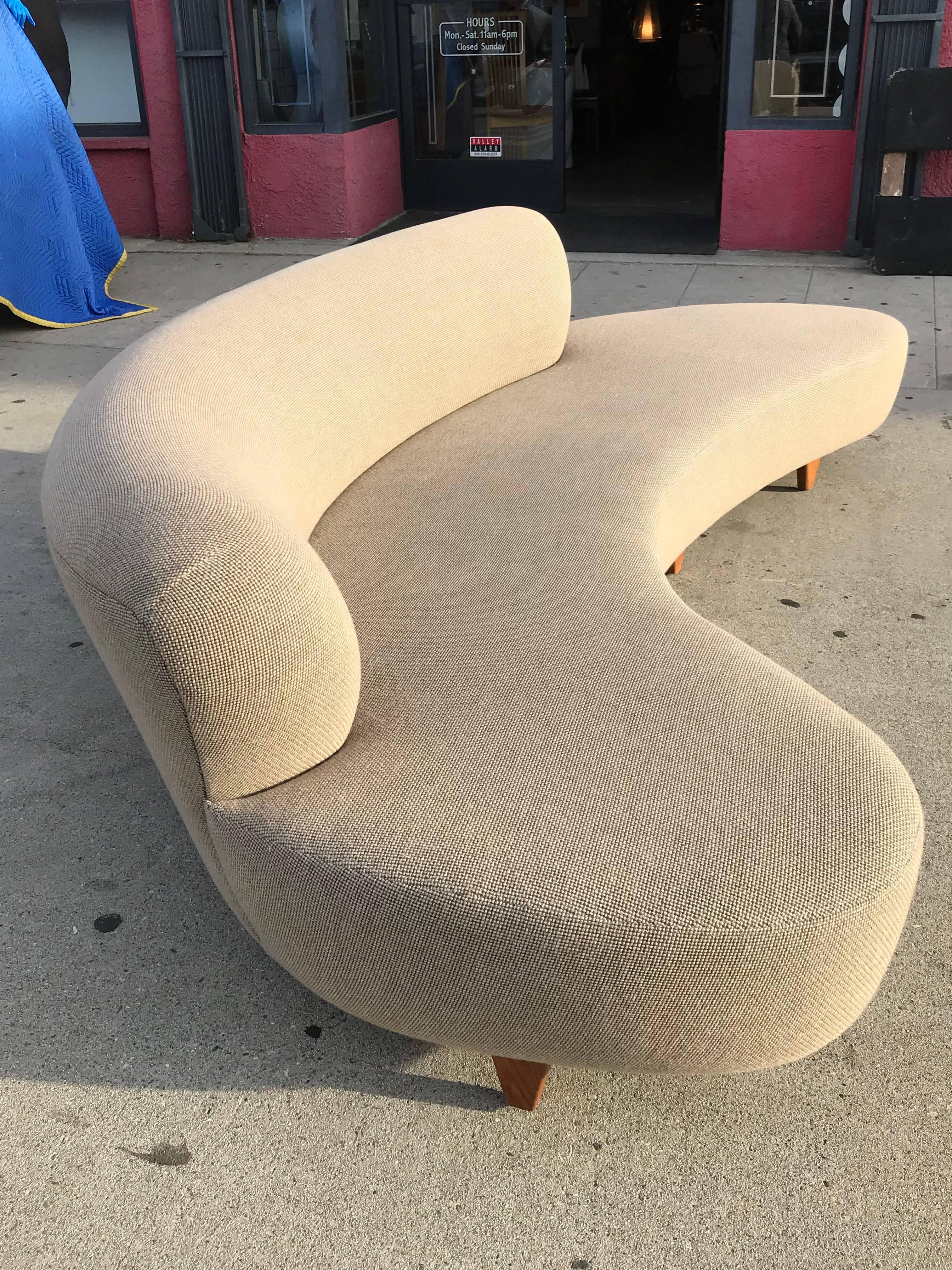 modernica sofa