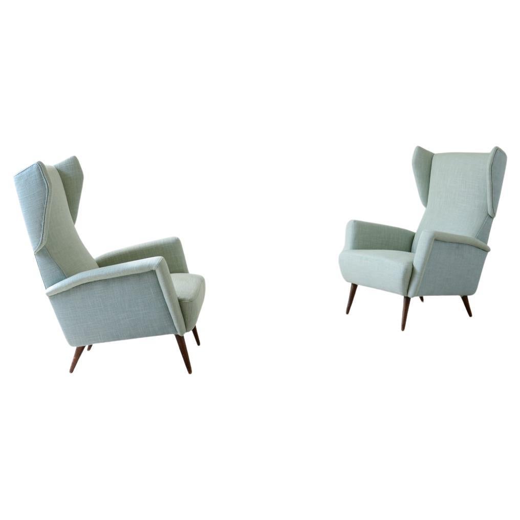Gio Ponti (1991-1979)

Rare pair of armchairs Mod.820 in wood and upholstered fabric designed for the Grand Hotel Royal Continental in Naples.

Cassina manufacture 1953.

Bibliography

I. de Guttry, M. P. Maino, Italian furniture of the 40s and 50s,