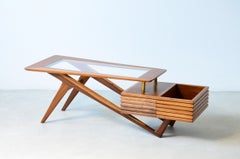 Mario Gottardi: Modernist-Tisch aus Kirschholz