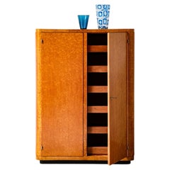 1930's cabinet in maple burn