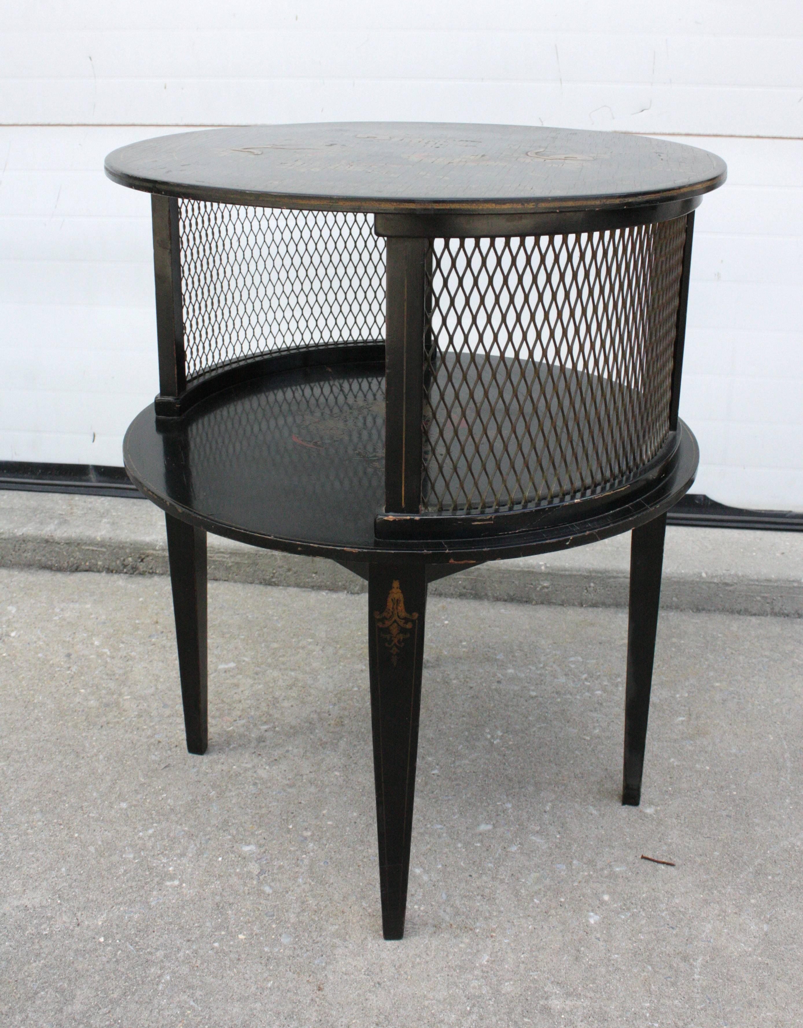 American Pair of Round Black Hand-Painted Chinoiserie Side Tables For Sale