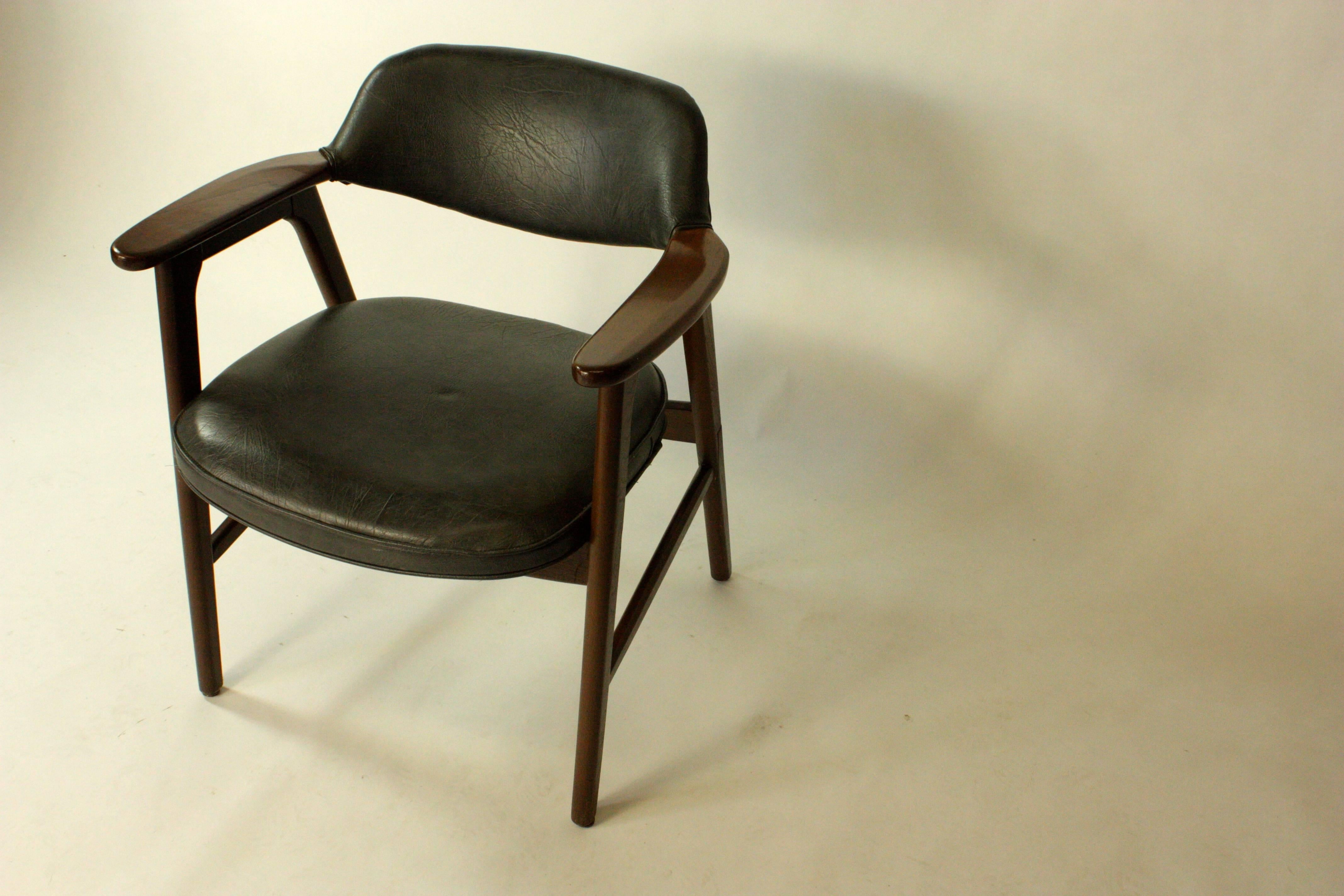 Dutch Set of Mid-Century Danish Leather Armchairs For Sale