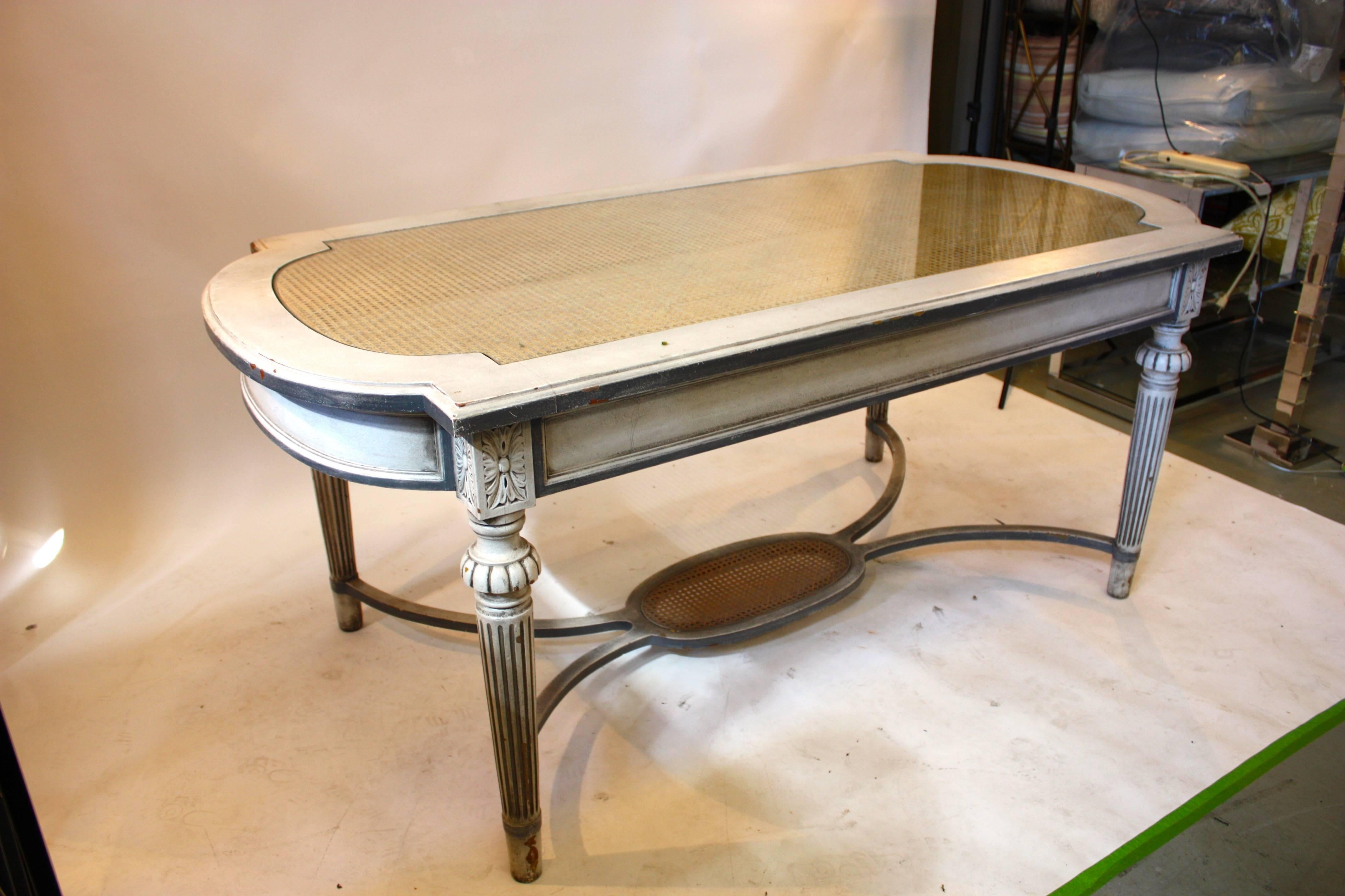Gustavian Cane Top Table In Good Condition For Sale In Southampton, NY