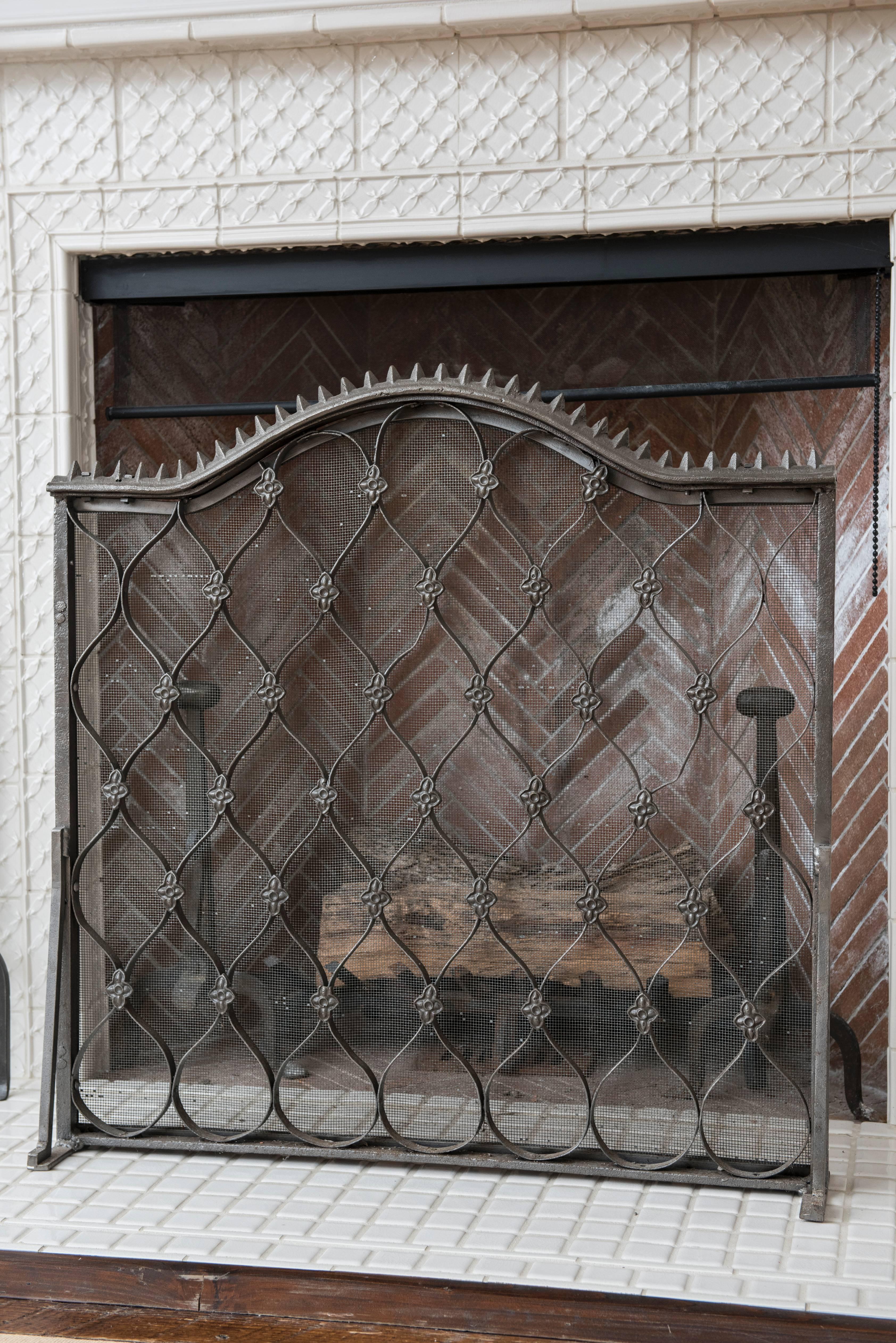 Fireplace Grill  In Excellent Condition For Sale In Southampton, NY