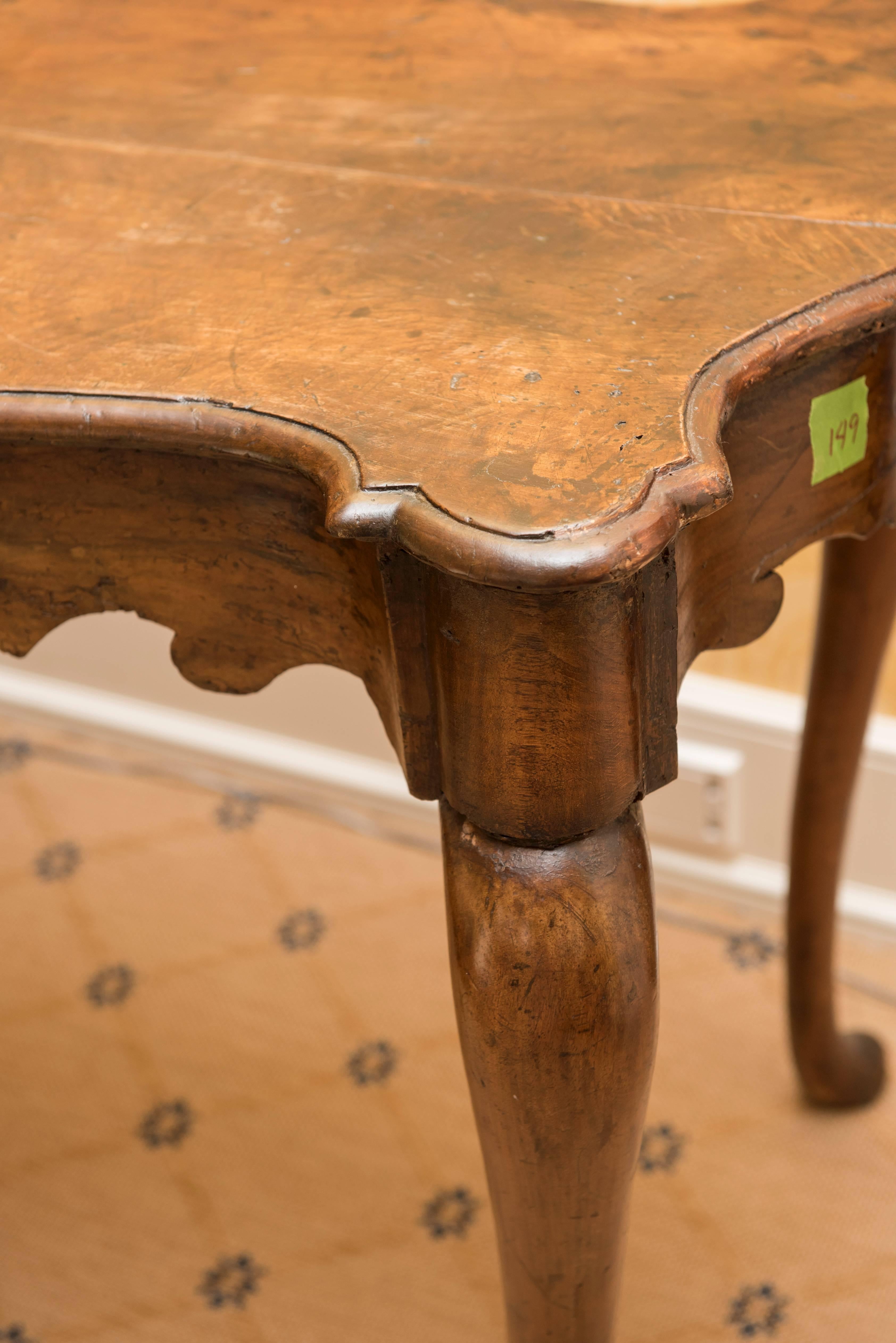 Early 20th Century Walnut Side Table For Sale